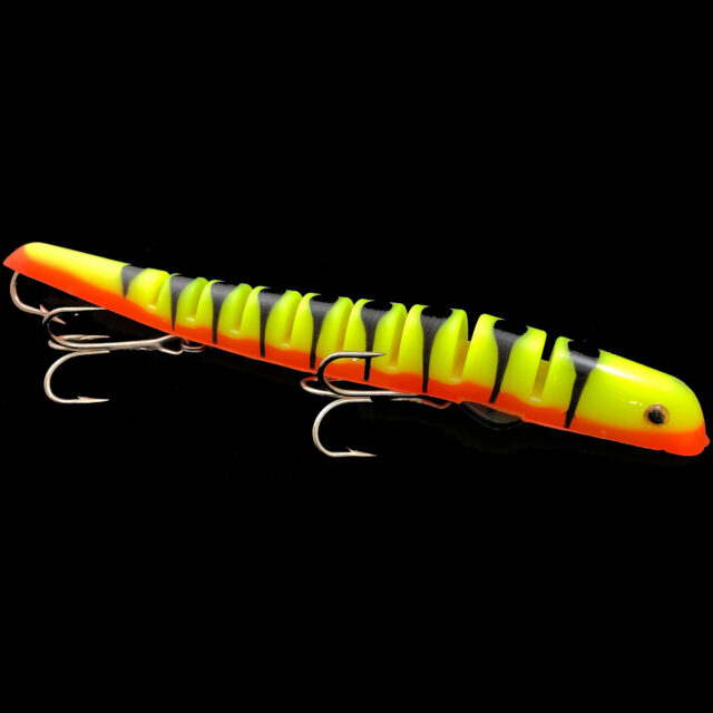 Giant Witch Musky Lure Showcase 